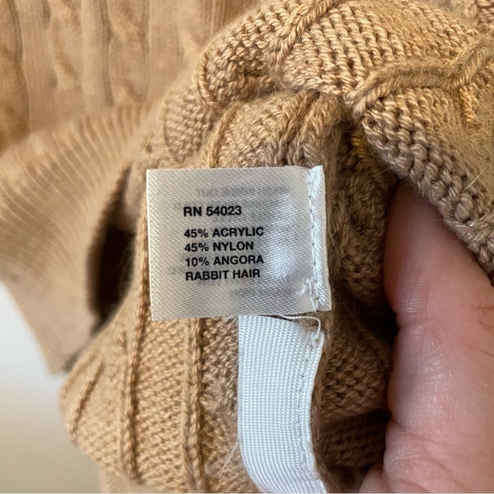 GAP Camel Cable Knit Sweater - Picture 3 of 4